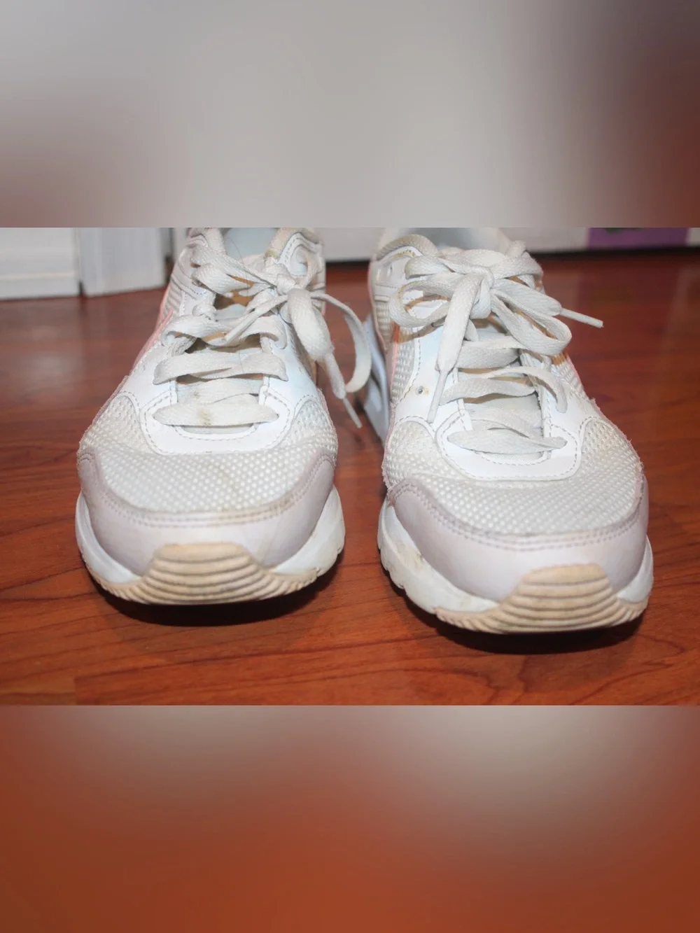 Nike Air Max SC White & Pink Oxford Sneakers - Size 8